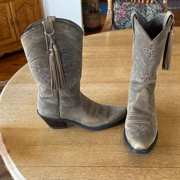 Ariat Greyish-tan Suede Embroidered Heeled Boots - Picture 3 of 13